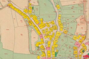 Volary na Šumavě - roubené domy alpského typu, Muzeum ve Volarech 1 Jihočeskě město Volary na historické mapě stabilního katastru, charakterizované dřevěnými domy alpského typu