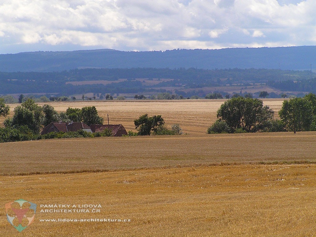 Podkrušnohorská soustava - Mostecká pánev a Doupovské hory